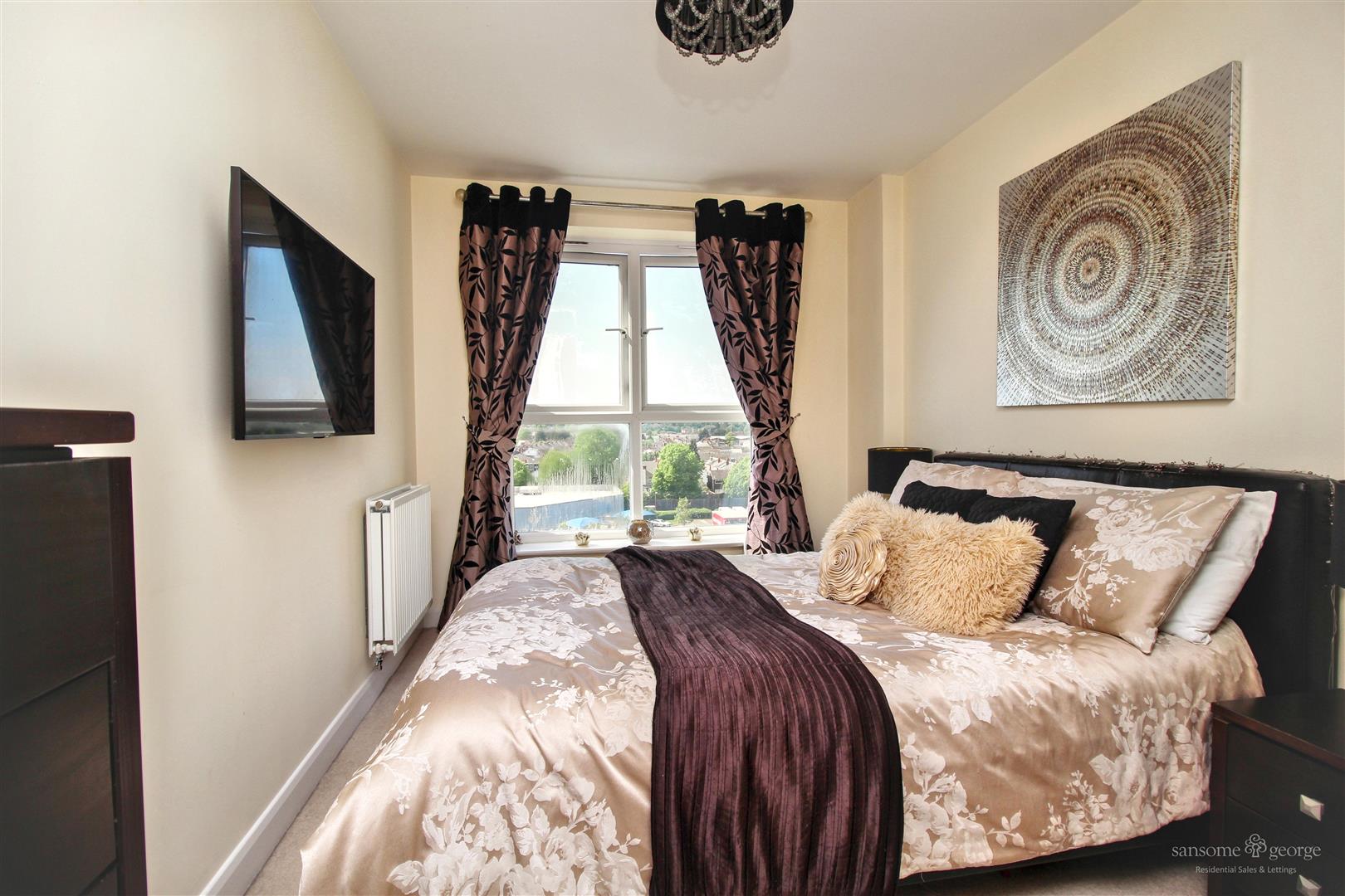 Moulsford Mews, Reading